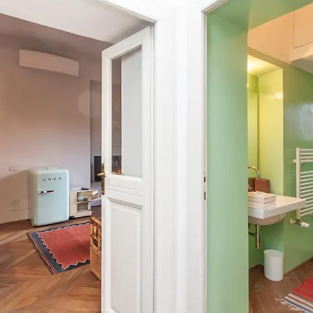 Piazza Vittorio Retreat *